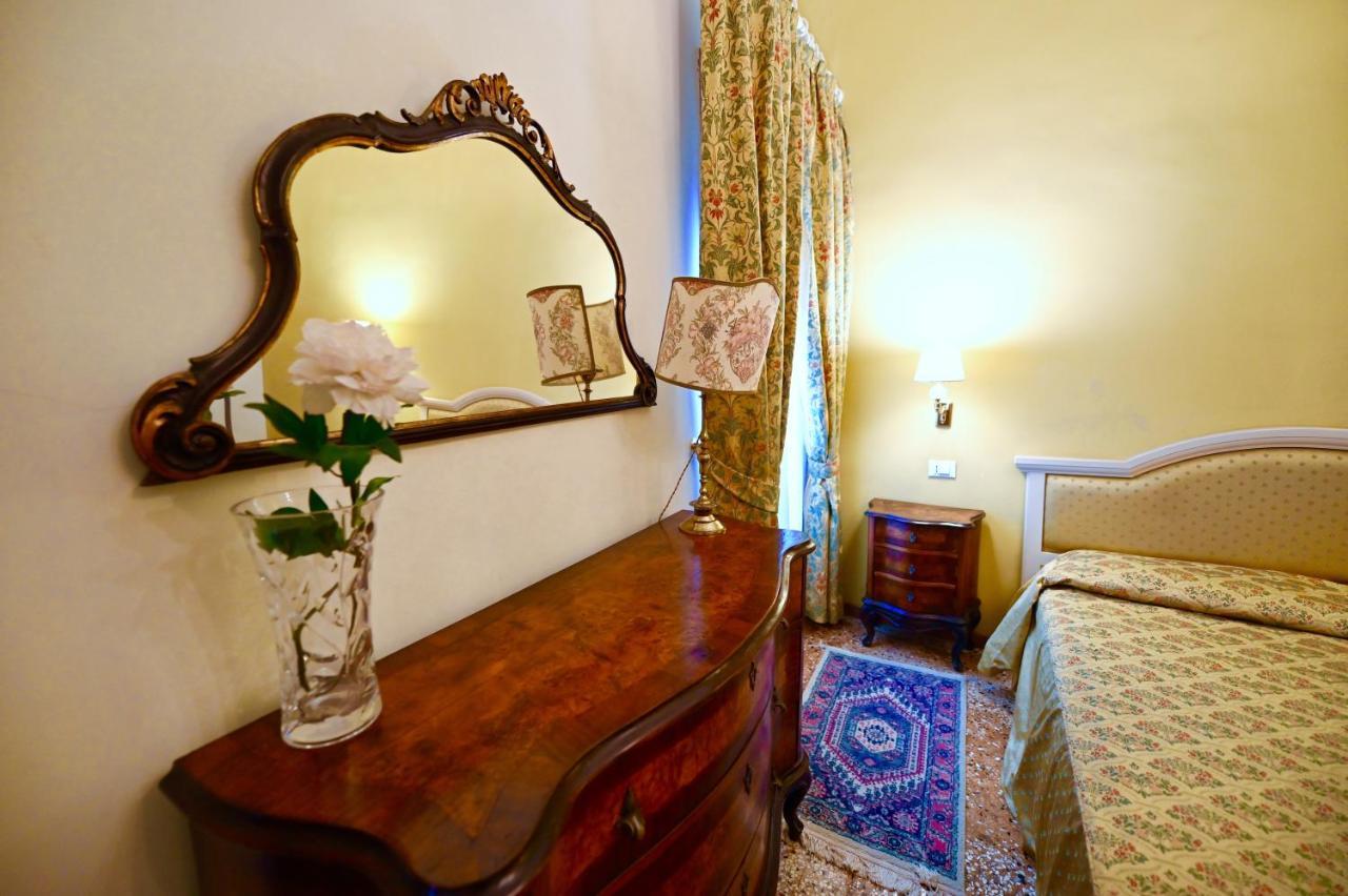 Chandeliers Apartment البندقية المظهر الخارجي الصورة